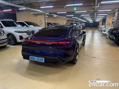 2024 Porsche Taycan GTS, фото 2, лот 10170046