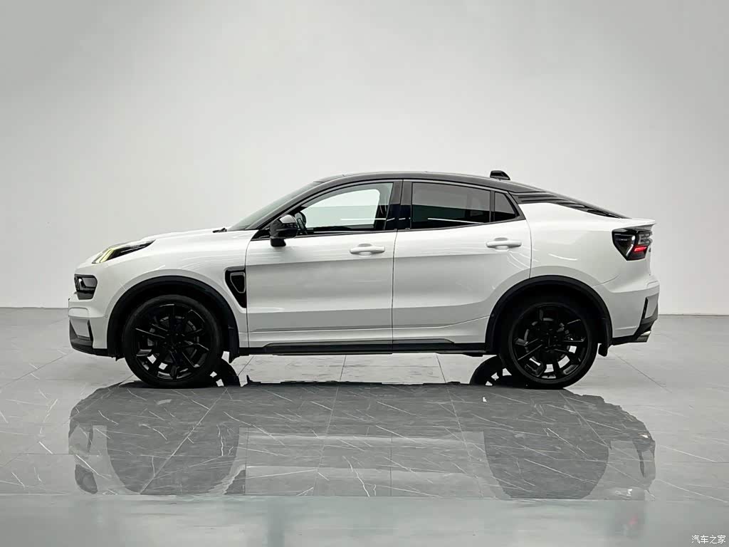 2020 Lynk & Co 05 2.0TD 4WD Halo Edition, фото 3, лот 11095882