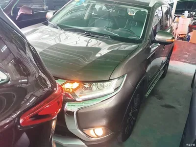 2018 Mitsubishi Outlander 2.0L 2WD Glory Edition 5-seater, фото 2, лот 10342783