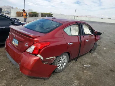 2018 NISSAN VERSA SV, фото 3, лот 10757963