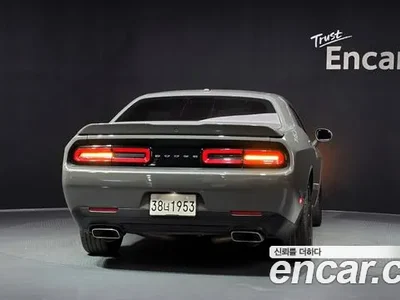 2019 Dodge Challenger 5.7, фото 4, лот 10032723