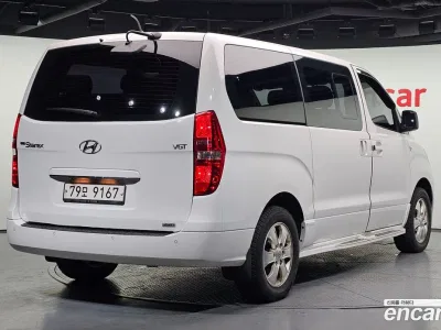 2017 Hyundai Starex 4WD 12-Seater Wagon, фото 2, лот 10161043