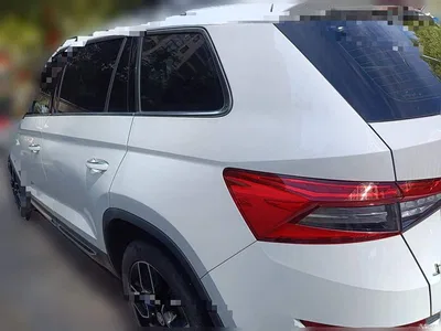 2019 Škoda Kodiaq Facelift TSI330 7-Seater 2WD Luxury Premium Edition China VI, фото 4, лот 11582025
