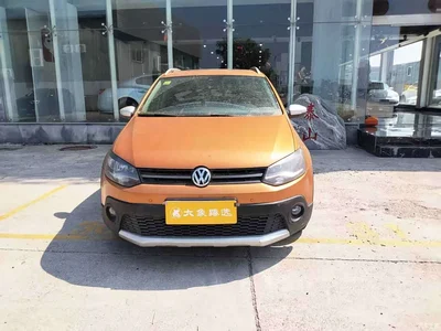 2016 Volkswagen Polo 1.6L Cross Polo Automatic, фото 2, лот 10886609