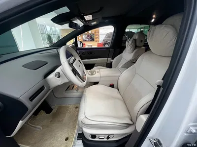 2025 Li Auto i6 4WD Base Model, фото 3, лот 10446200