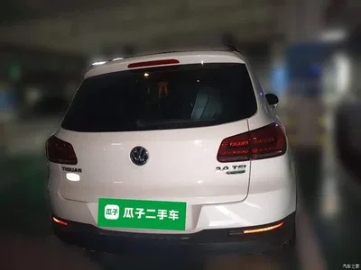 2016 Volkswagen Tiguan 2.0TSI 4WD Standard, фото 3, лот 10899581
