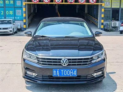 2016 Volkswagen Passat 330TSI DSG Honor Edition, фото 2, лот 10443229