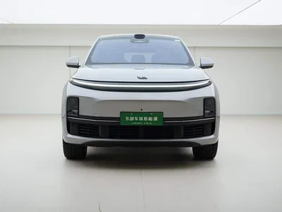 2025 Li Auto L7 Max Smart Renewal Edition, фото 2, лот 10445900