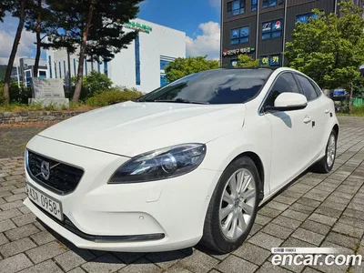 2015 Volvo V40 D2, фото 2, лот 10217594
