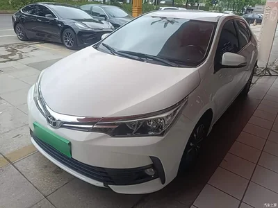 2017 Toyota Corolla Facelift 1.2T S-CVT GL, фото 1, лот 11568437