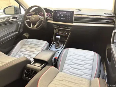 2021 Volkswagen Tiguan L 330TSI Automatic 2WD R-Line Flagship, фото 4, лот 10461624