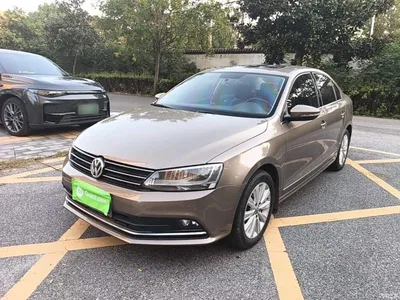 2015 Volkswagen Sagitar 1.6L Automatic Comfort, фото 2, лот 11584465