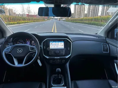 2017 Jiangling Yusheng S350 2.0T Manual 2WD Diesel Luxury Sunroof 7-Seater, фото 3, лот 11157179