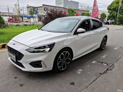 2021 Ford Focus Sedan EcoBoost 180 Auto ST Line, фото 1, лот 10298676