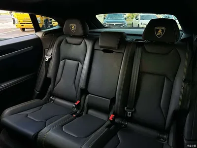 2023 Lamborghini Urus 4.0T V8 S, фото 2, лот 10309063