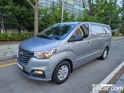 2020 Hyundai Starex Van 3-Seater, фото 1, лот 10164680