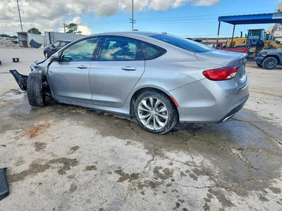 2015 CHRYSLER 200 S, фото 2, лот 10868416