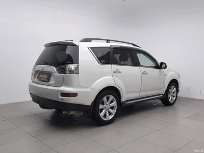 2012 Mitsubishi Outlander (Import) Outlander 2.4 Fashion Navigation Edition, фото 2, лот 10339708