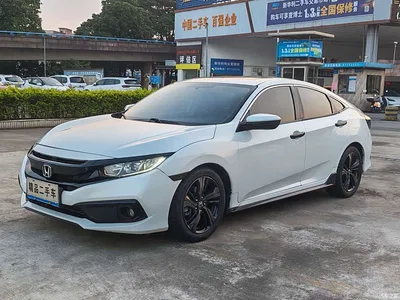 2016 Honda Civic 220TURBO CVT Luxury Edition, фото 1, лот 11007252