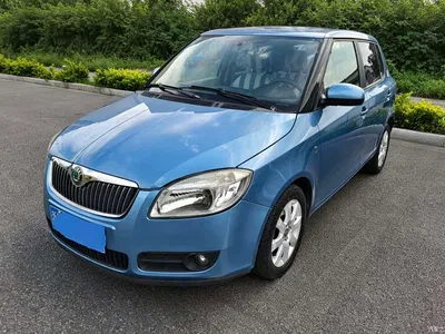 2011 Škoda Fabia 1.6L Auto Cool Black Edition, фото 1, лот 10348365