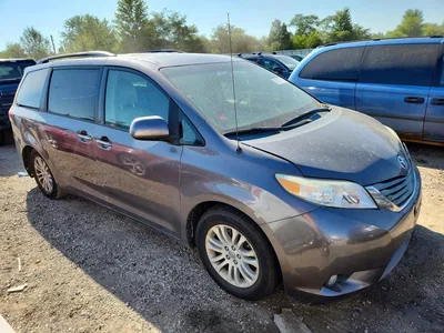 2013 TOYOTA SIENNA XLE 8-PASSENGER, фото 4, лот 10517767