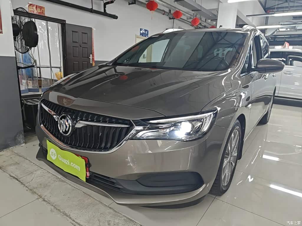 2021 Buick GL6 323T Mild Hybrid Connected Luxury, фото 2, лот 10269525