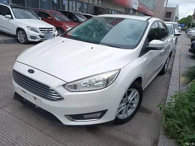 2015 Ford Focus Sedan 1.6L Automatic Trend, фото 2, лот 10299181