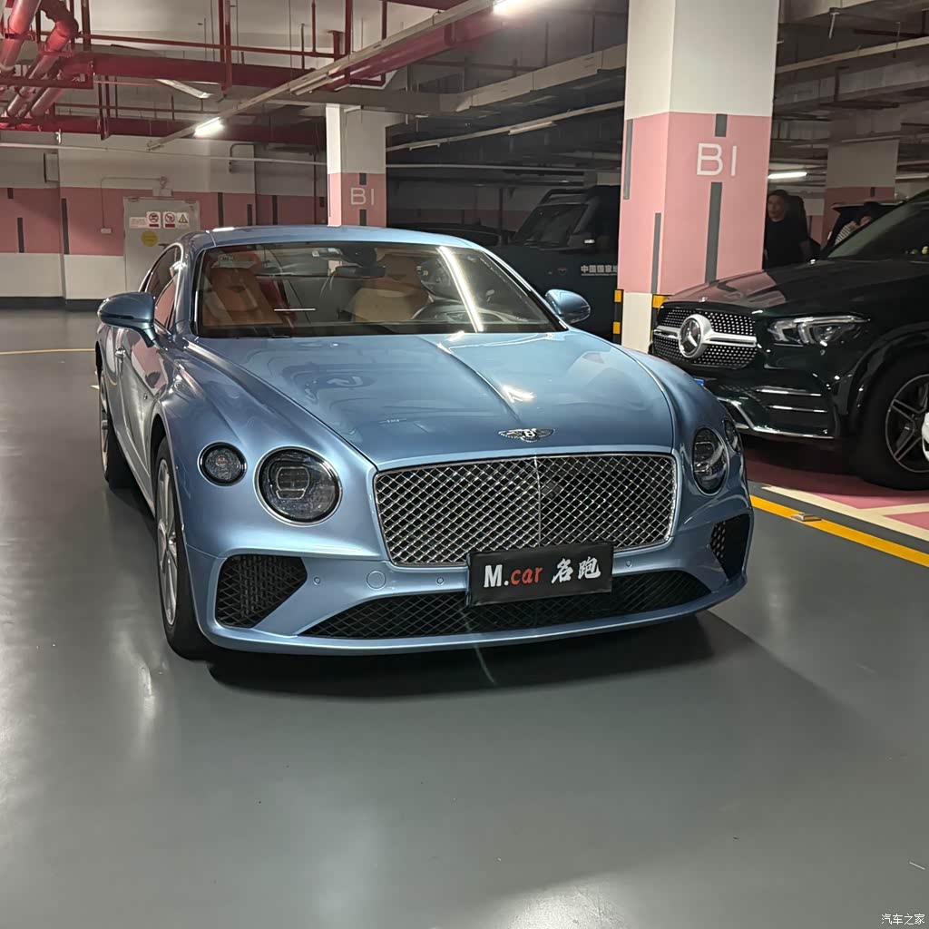 2020 Bentley Continental 4.0T GT V8, фото 1, лот 11227495