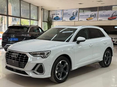 2023 Audi Q3 35 TFSI Fashion Dynamic (1.4T), фото 1, лот 10464835