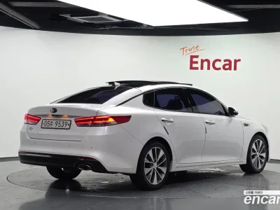 2017 Kia K5 2.0 MX, фото 2, лот 10213604