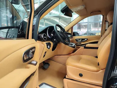 2017 Mercedes-Benz V-Class Model V 260 L Premium Extended Edition, фото 4, лот 10261454