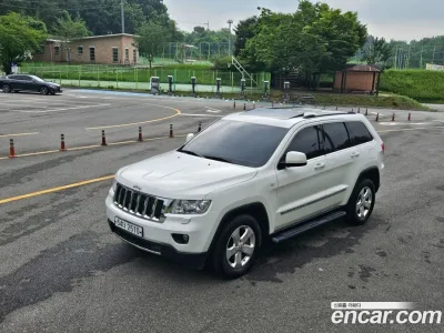 2012 Jeep Cherokee 3.0 Diesel Laredo, фото 1, лот 10126106