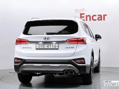 2019 Hyundai Santafe Diesel 2.2 4WD, фото 4, лот 10100690