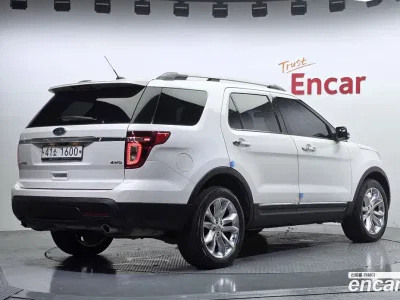 2015 Ford Explorer 3.5 Limited 4WD, фото 2, лот 10207463