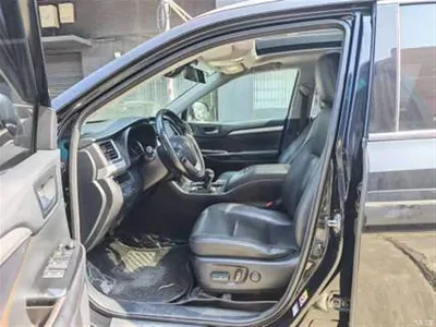 2018 Toyota Highlander 2.0T 2WD Luxury 7-seater (China V), фото 4, лот 10890174