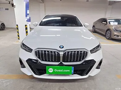 2025 BMW 5 Series 525Li M Sport Package, фото 3, лот 11584780