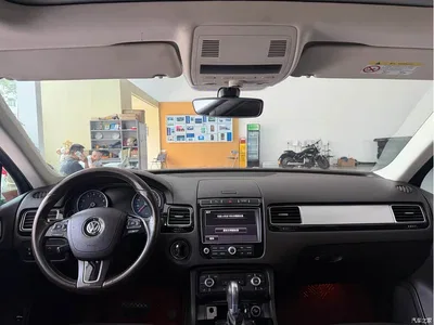 2017 Volkswagen Touareg 3.0TSI Expedition Edition, фото 4, лот 10417975