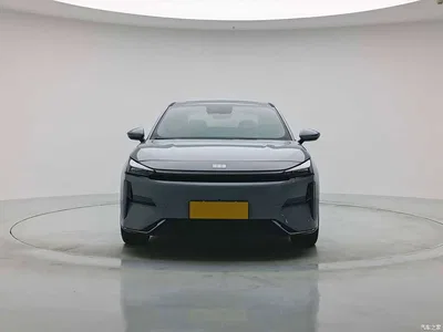 2023 Geely Galaxy Galaxy L6 60km PLUS, фото 2, лот 11584725