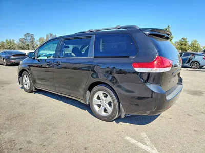 2013 TOYOTA SIENNA LE, фото 2, лот 10539110