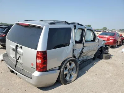 2010 CHEVROLET TAHOE K1500 LT, фото 3, лот 10892696