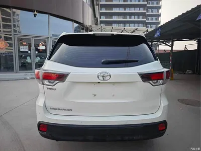 2015 Toyota Highlander 2.0T FWD Luxury Edition 7-seater, фото 4, лот 10294384