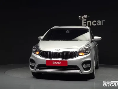 2017 Kia Carens 2.0 LPI Prestige, фото 3, лот 10230218