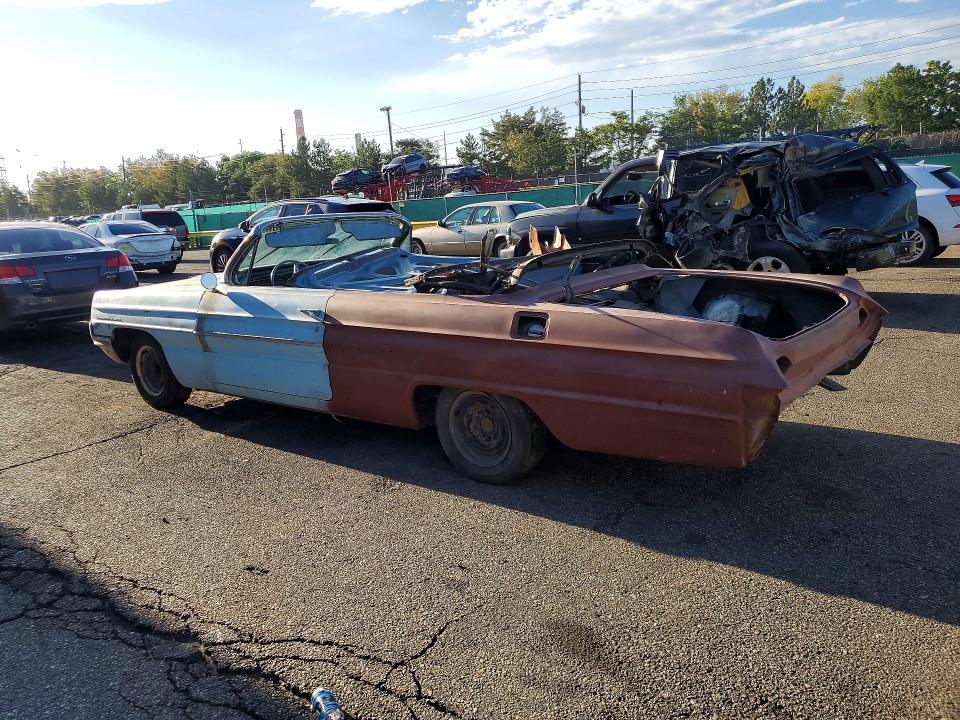 1962 OLDSMOBILE DYNAMIC 88, фото 2, лот 11146837
