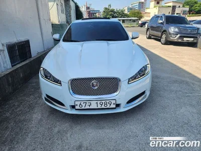 2014 Jaguar XF 2.0 Luxury, фото 2, лот 10117991