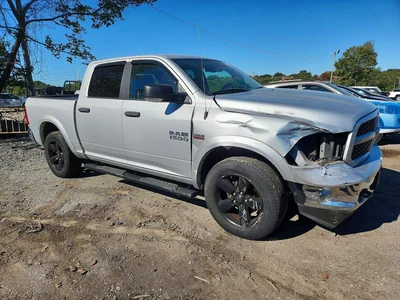 2016 RAM 1500 SLT, фото 4, лот 11589079