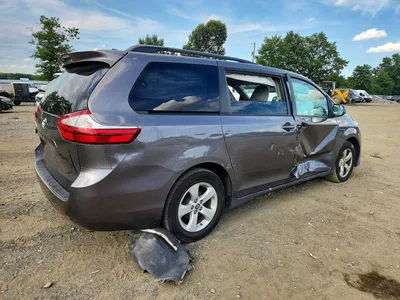 2018 TOYOTA SIENNA LE, фото 3, лот 10517533