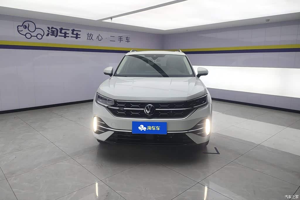 2023 Volkswagen Tayron 330TSI 2WD R-Line High-Performance Edition, фото 2, лот 11215004