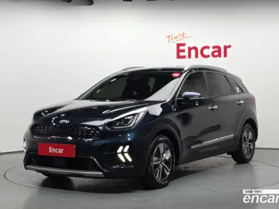 2021 Kia Niro 1.6 HEV, фото 1, лот 10113934