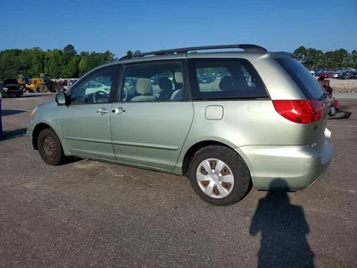 2010 TOYOTA SIENNA CE 7-PASSENGER, фото 2, лот 10531102