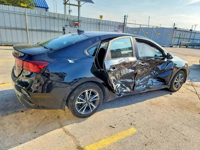 2024 KIA FORTE LXS, фото 3, лот 10784595